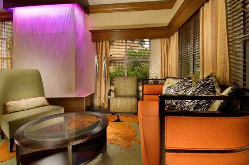Hampton Inn & Suites Fort Lauderdale Airport Hollywood Interior photo